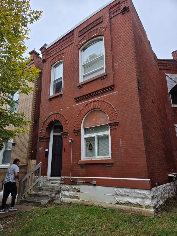 Building Photo - 3440 Oregon Ave