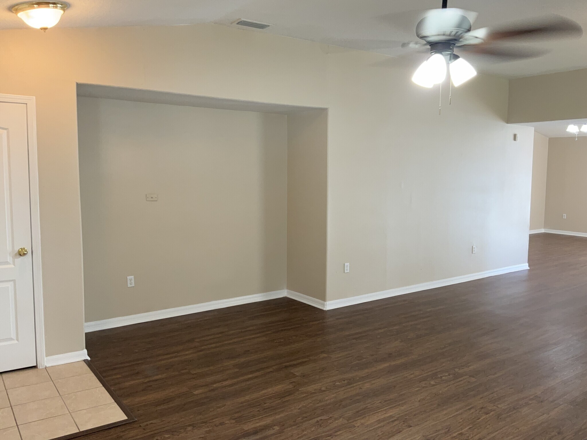 Building Photo - 7461 Hunters Greene Cir