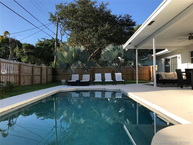 Building Photo - 131 Orchard Ridge Ln