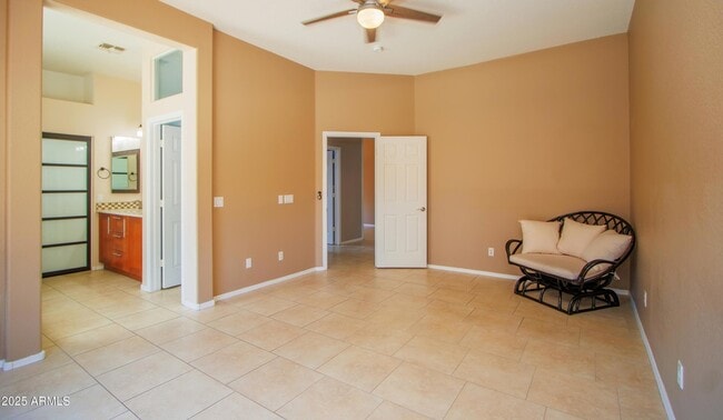 Building Photo - 26633 N 41st Way