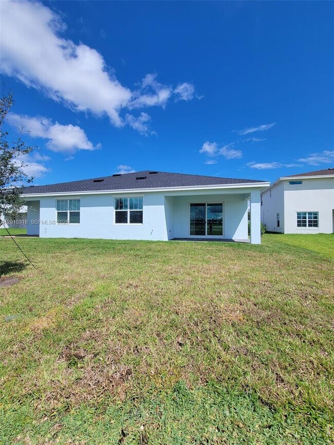 Building Photo - 1689 Whistlegrass Ln
