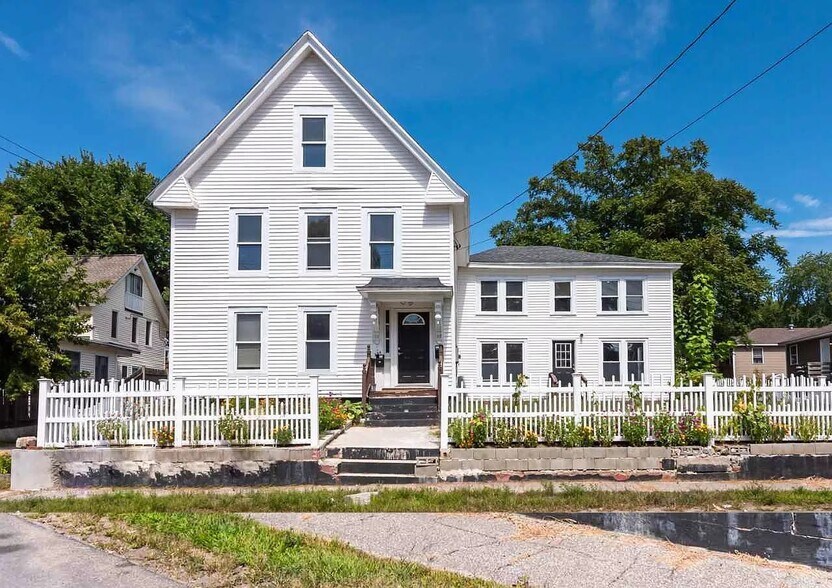 Building Photo - 554 Lake Ave