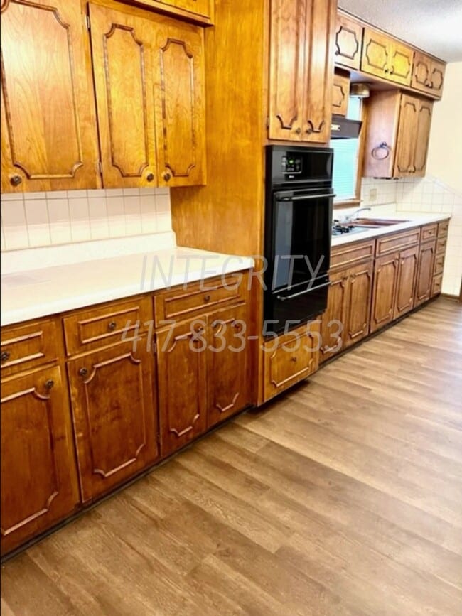 Building Photo - 2618 W Elm St