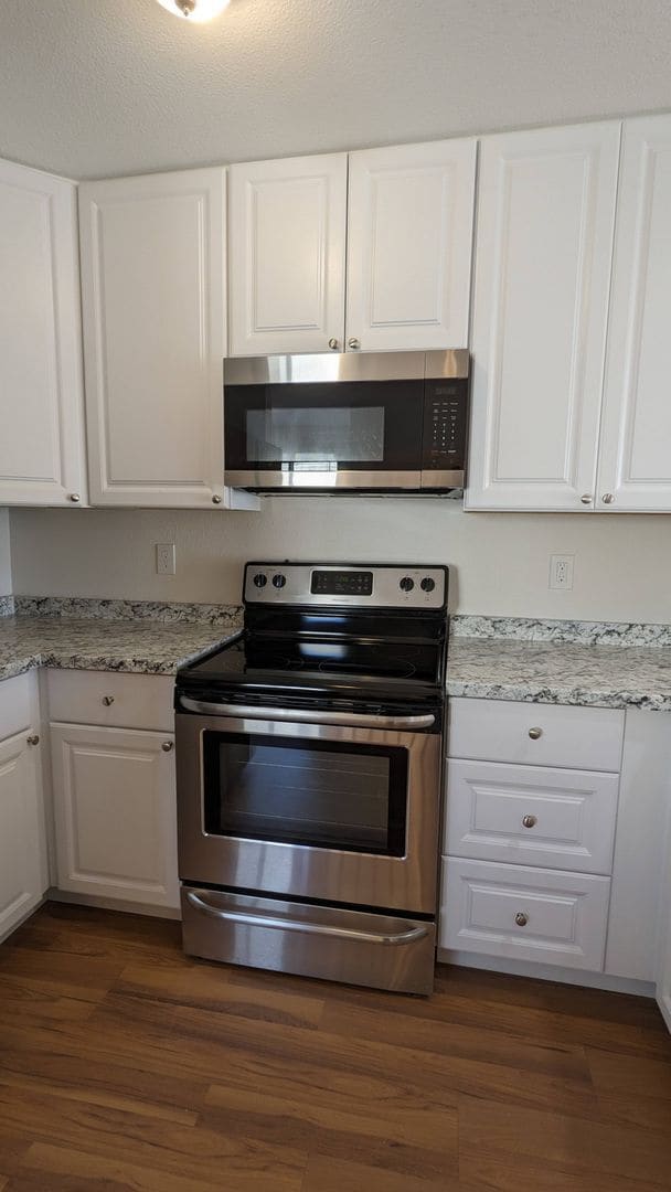 Building Photo - 1632 Manitou Blvd