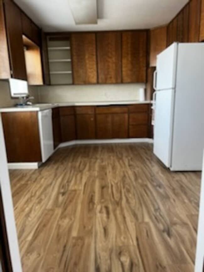 Building Photo - Centrally Located in Umatilla
