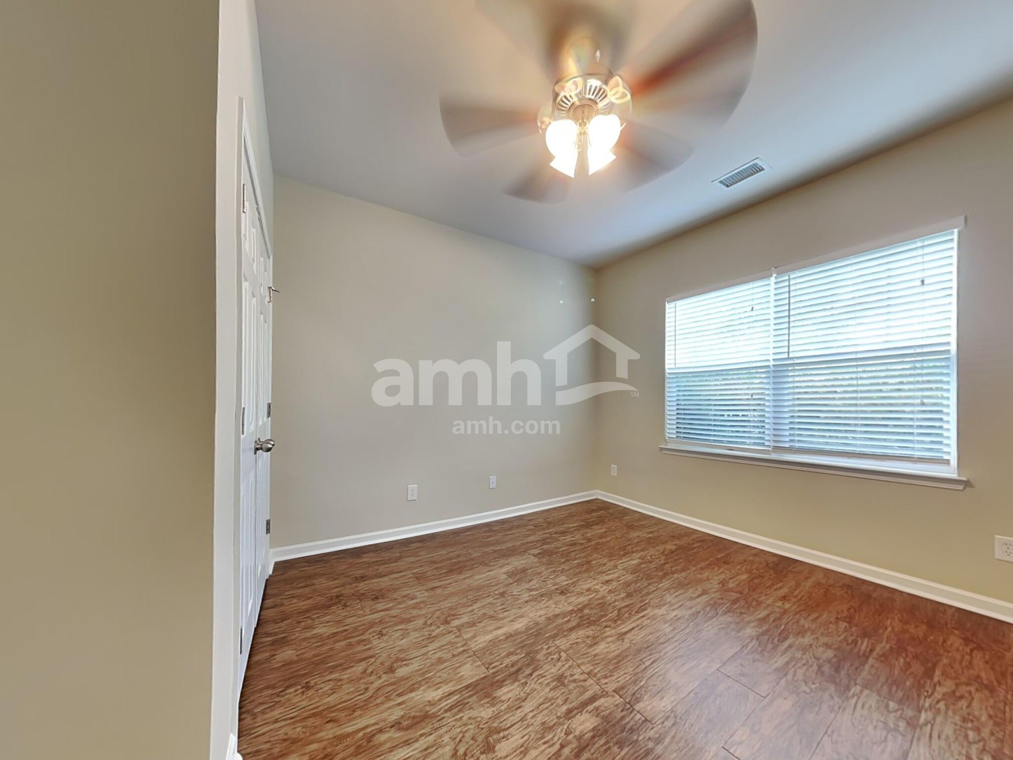 Building Photo - 13527 Provincial Ct