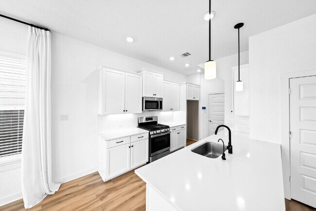 Building Photo - Bright and Modern Two-Story in One of San Antonio’s Most Convenient Locations