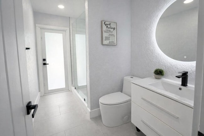 Building Photo - 149 Ponce De Leon St