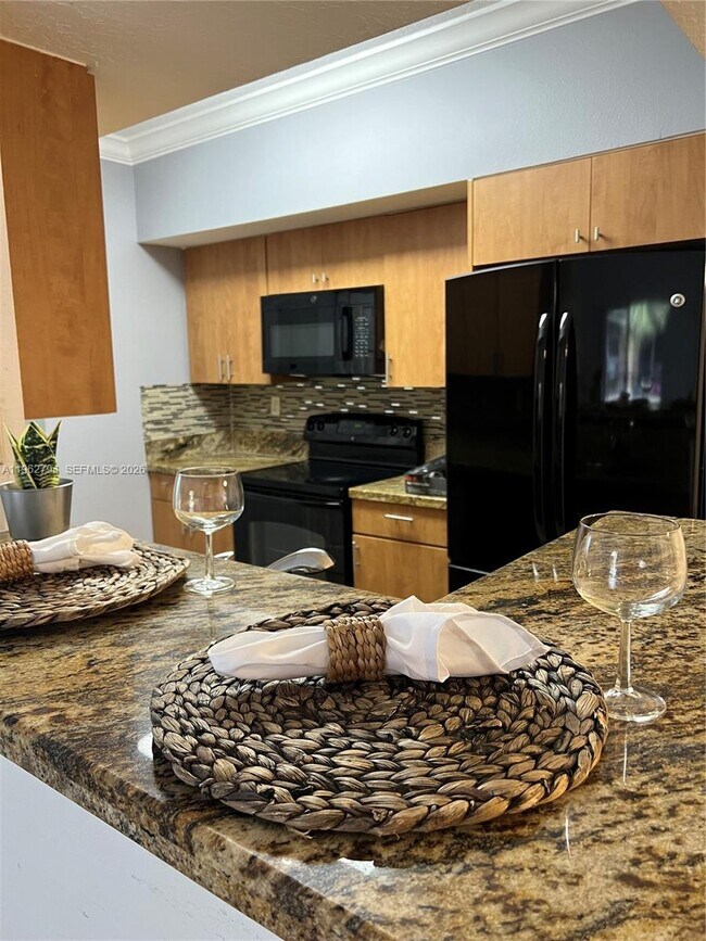 Building Photo - 231 SW 116th Ave