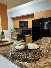 Building Photo - 231 SW 116th Ave