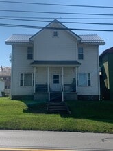 Building Photo - 607 E Mahoning St