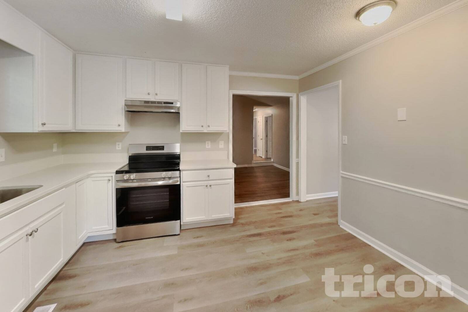 Building Photo - 417 Westonridge Run