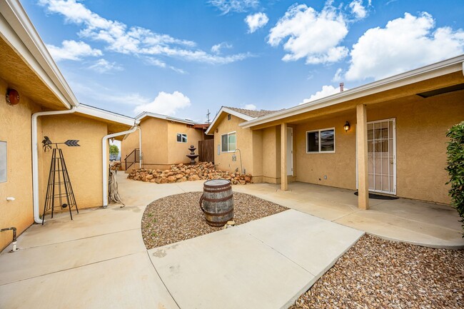 Building Photo - 9497 Montemar Dr
