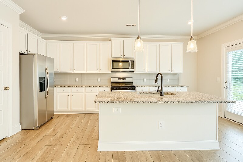 Building Photo - 1702 Dover Creek Ln