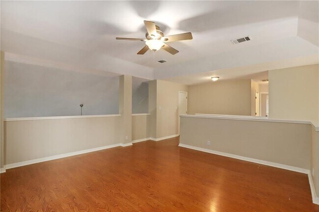 Building Photo - 1806 Paradise Ridge Dr