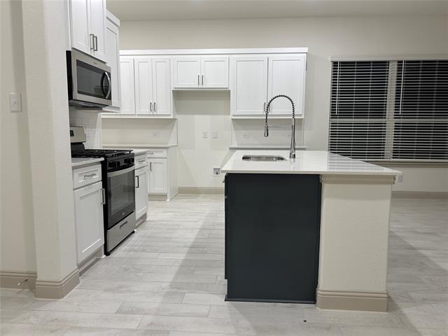 Building Photo - 2905 Italia Ter