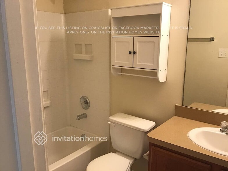 Building Photo - 19235 Sandelford Dr