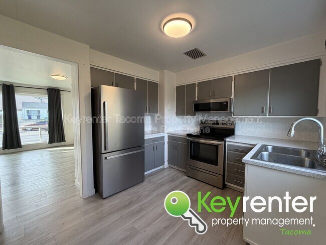 Building Photo - 1823 S Sprague Ave