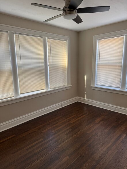 Back Bedroom - 7119 Amherst Ave