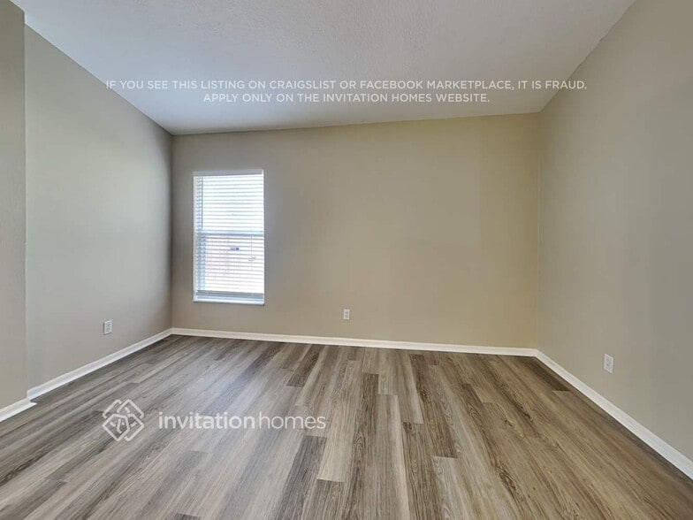 Building Photo - 2609 Brookville Dr