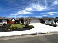 Building Photo - 7409 Millers Pt Ln
