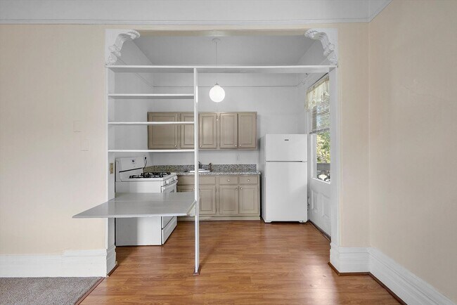 Building Photo - 1231 Park Ave