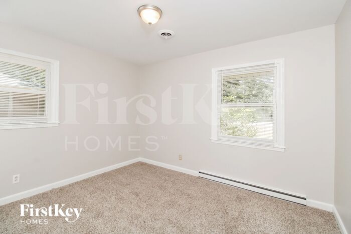 Building Photo - 4003 Broadacres Dr