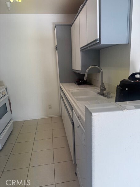 Building Photo - 15455 Sherman Way