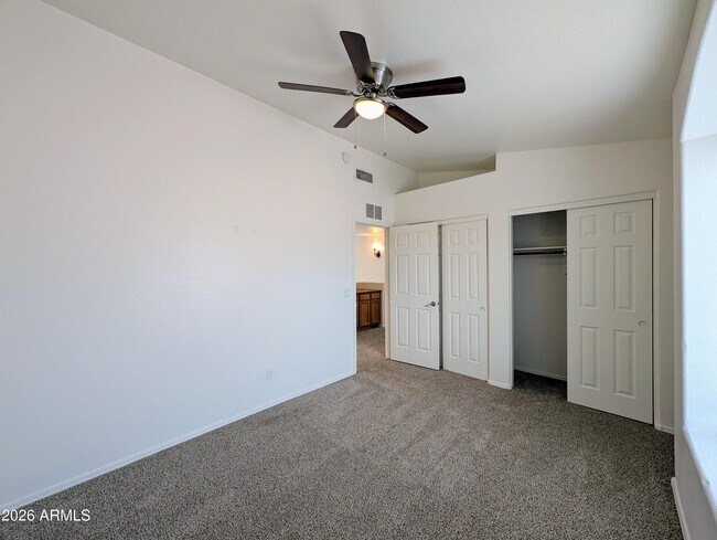 Building Photo - 1836 E Aspen Way