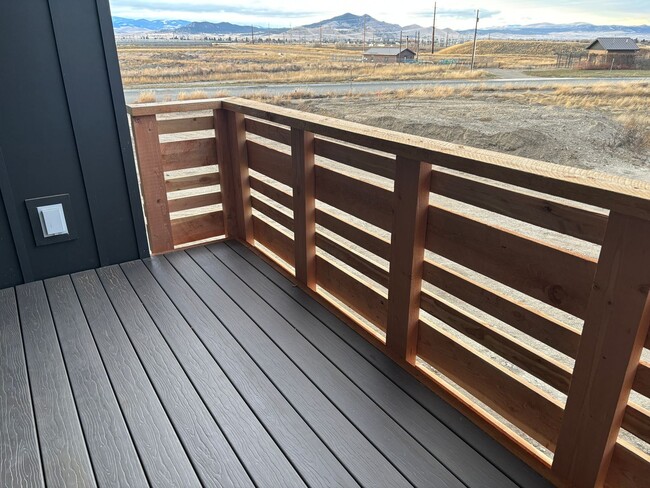 Building Photo - 2356-60 Shorthorn Ave. - Burnham Ranch Building 4