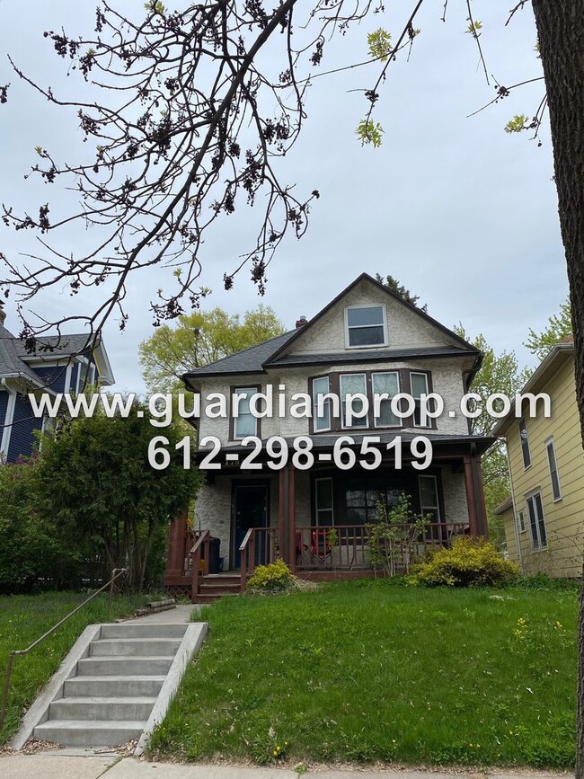 Building Photo - 1783 W Dayton Ave