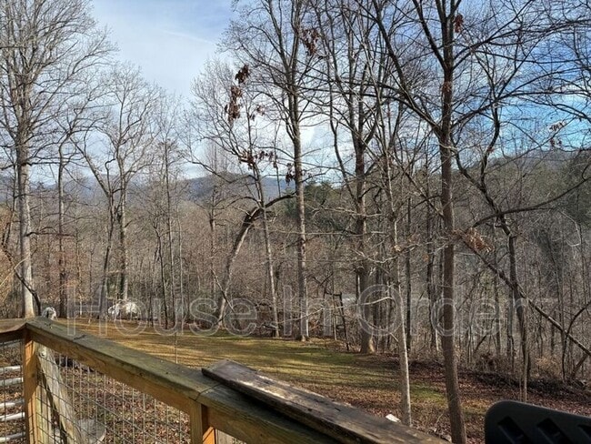 Building Photo - 436 Rowland Rd.