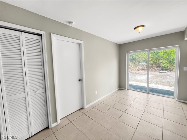 Building Photo - 17435 Barbara Dr