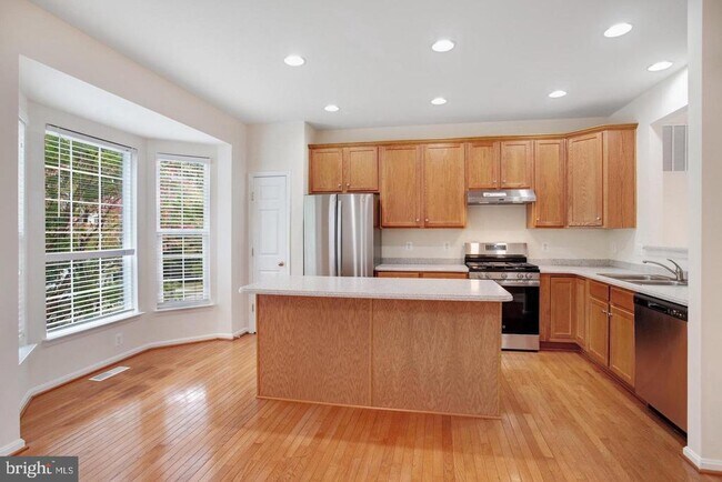 Building Photo - 4903 Chaste Tree Pl