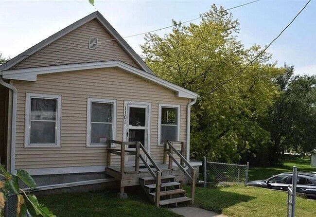 Building Photo - Rampart Holdings II Rentals (1101 Bancroft St.)
