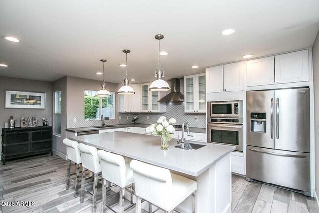 Building Photo - 4232 North 19th Pl