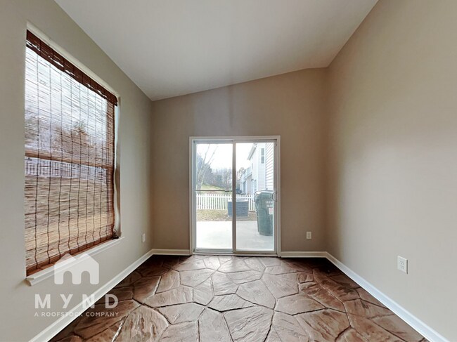 Building Photo - 11718 Sweetbriar Ridge Dr