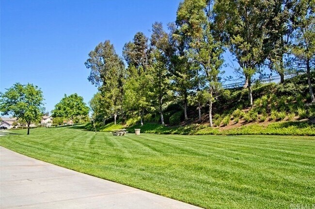 Building Photo - 43136 Bellota Ct
