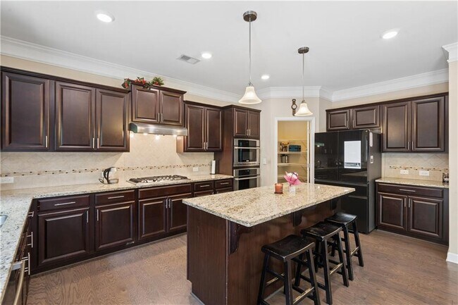 Building Photo - 4470 Skylark Ln