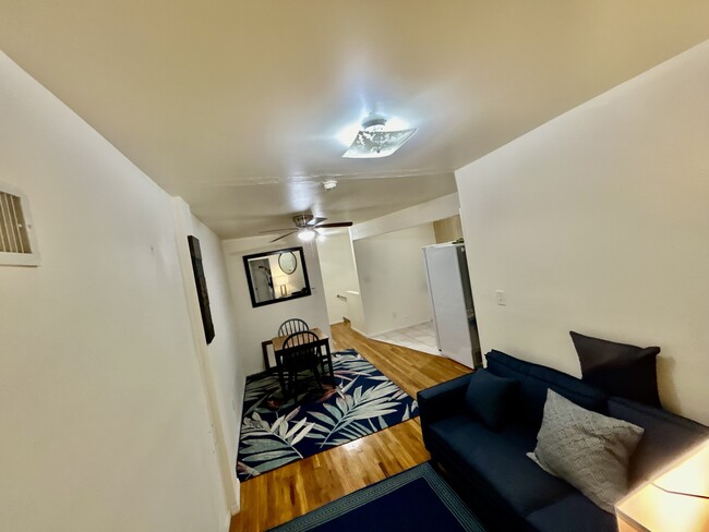 Leading into living room, space and dining area - 21934 143rd Ave