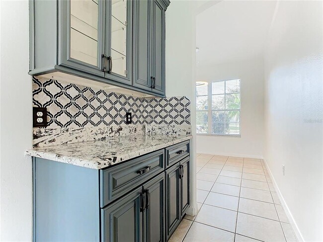 Building Photo - 3623 Weatherfield Dr