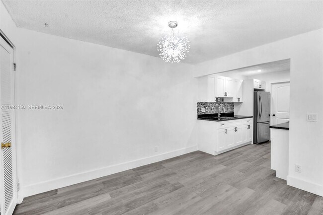 Building Photo - 7344 SW 8th Ct