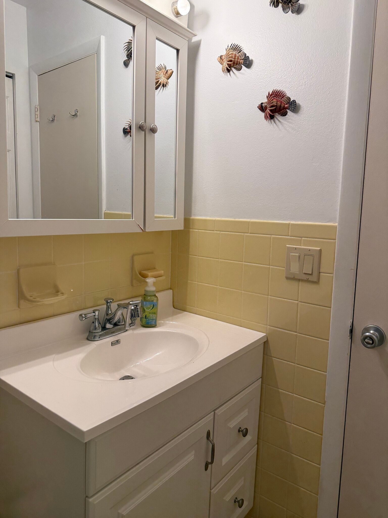 Building Photo - 75 S Las Olas Dr