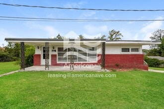 Building Photo - 1014 Arbor Dr