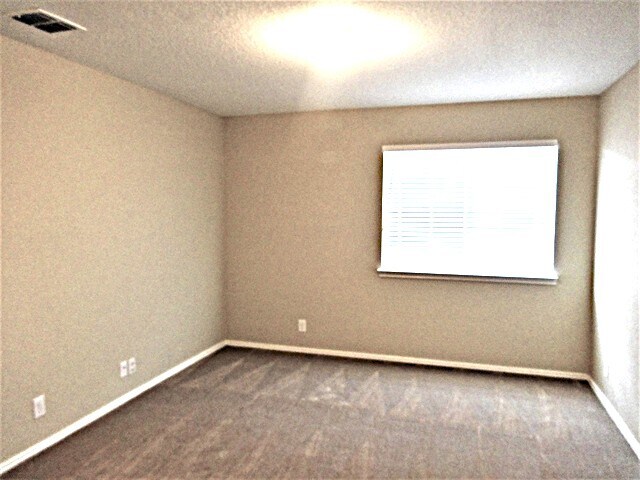 Building Photo - 12139 Karnes Way