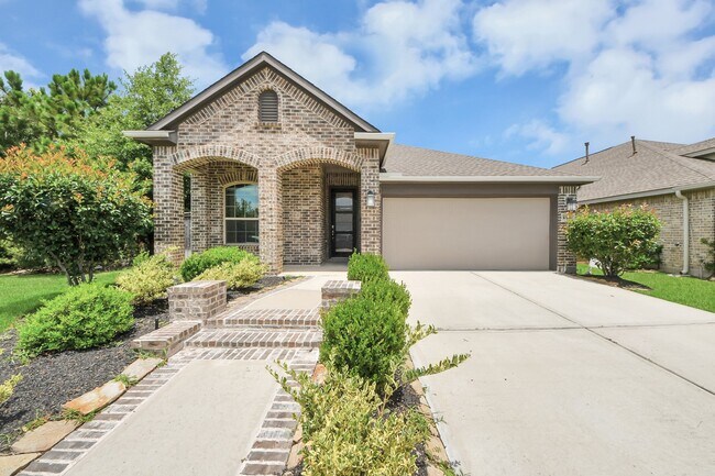 Building Photo - 16011 Monument Hill Crossing