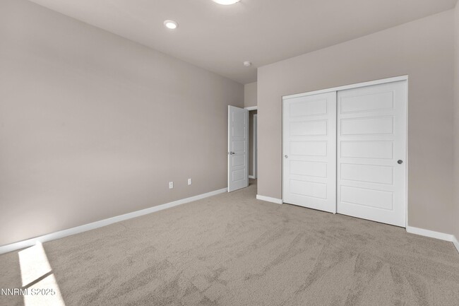 Building Photo - 1466 Copper Point Cir