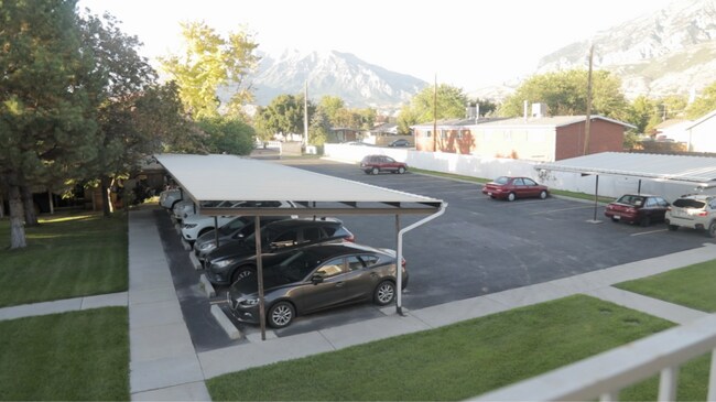 Building Photo - 720 E 1500 S