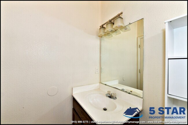 Building Photo - 14164 Robert Ituarte Dr