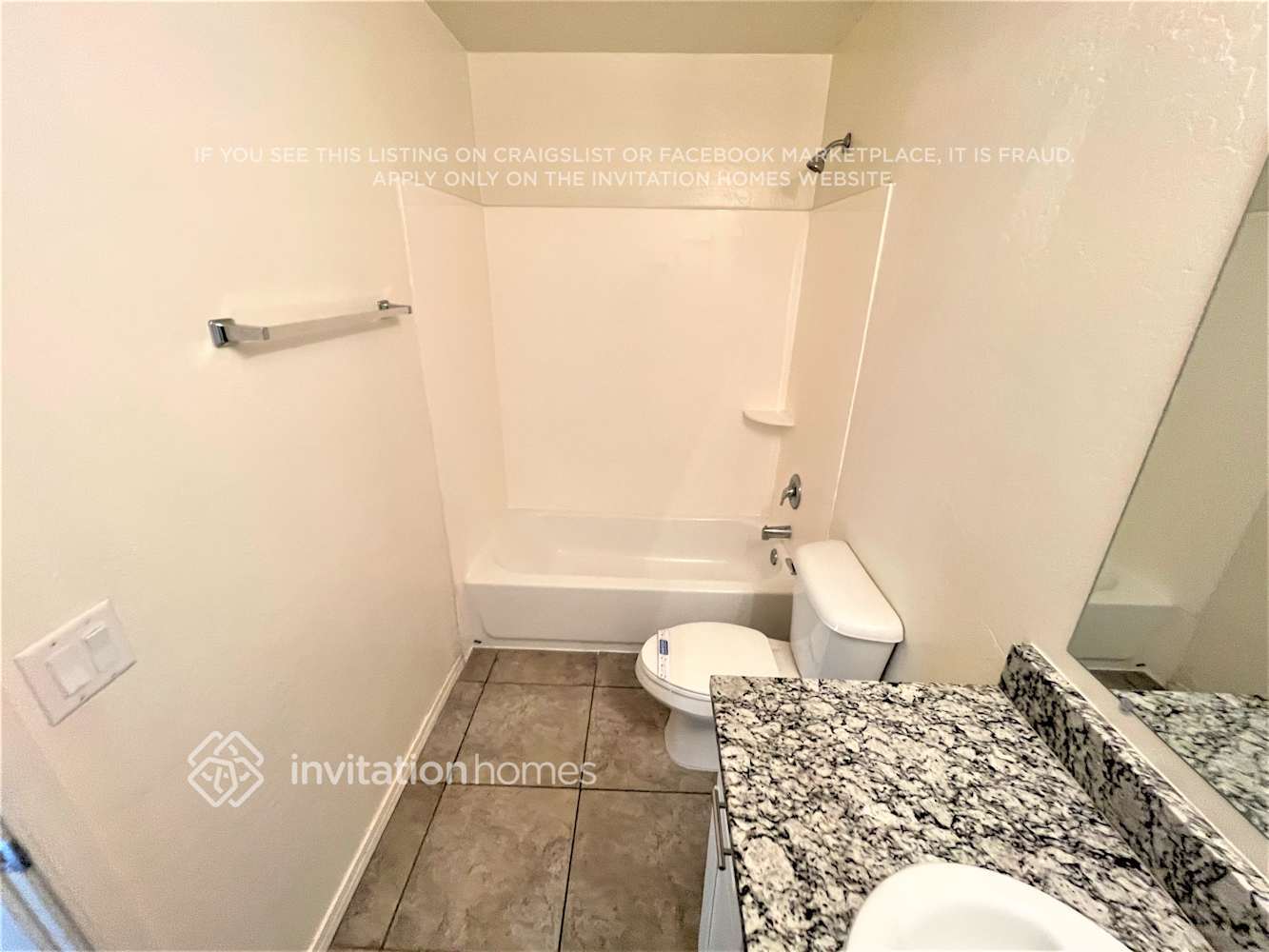 Building Photo - 3808 S 53rd Dr